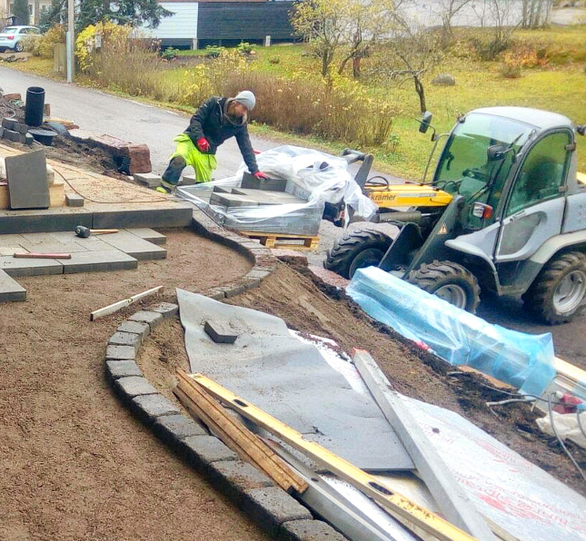 Toteutus ja rakentaminen